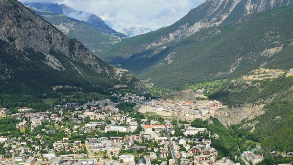 Top raisons d'explorer Briançon, l'art au cœur des Alpes